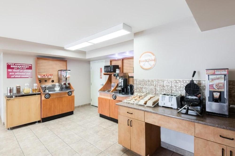 London Travel Inn Εξωτερικό φωτογραφία