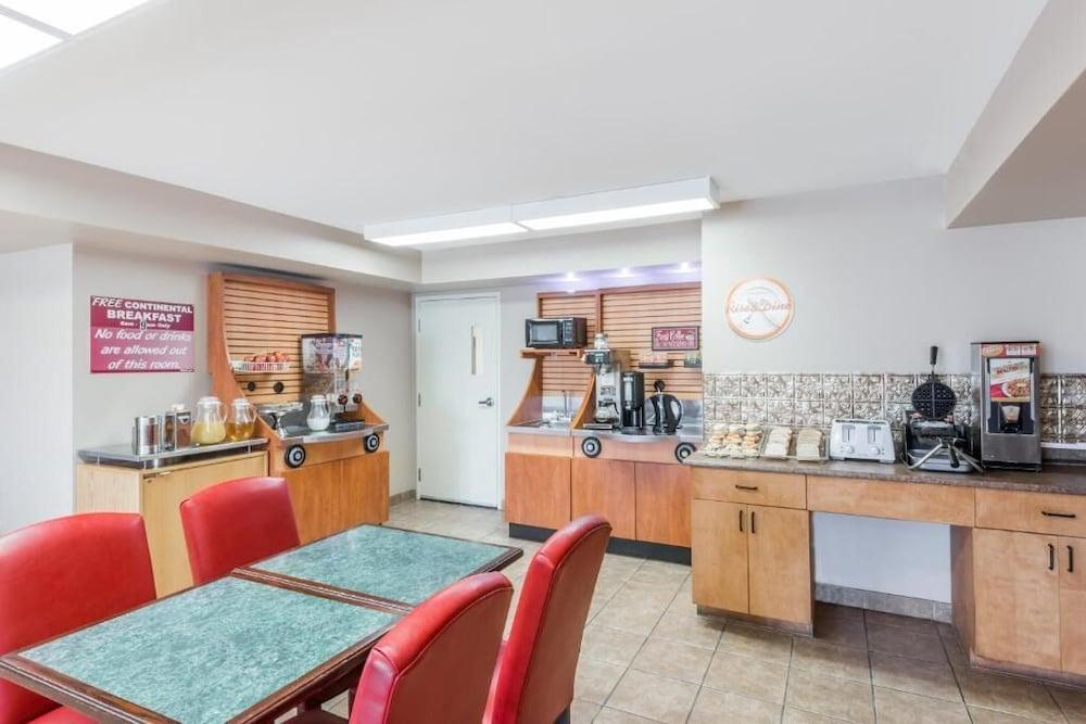 London Travel Inn Εξωτερικό φωτογραφία